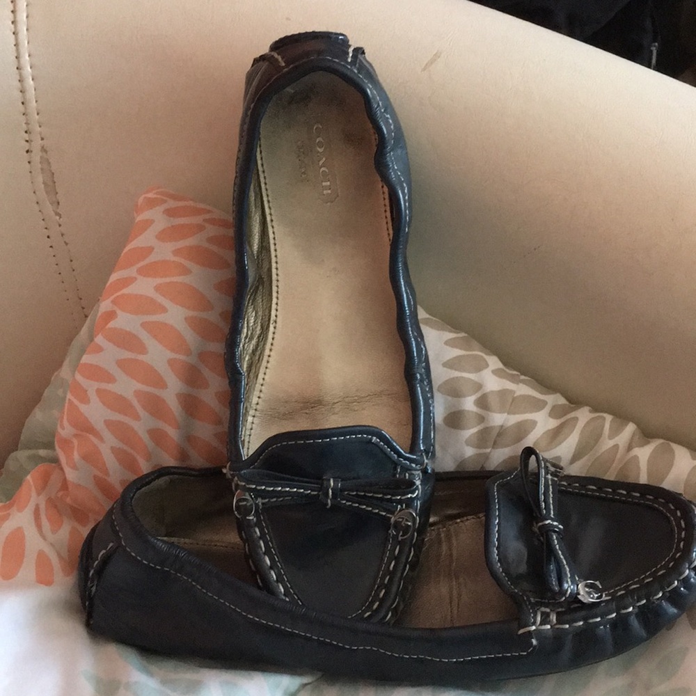 Coach Flat shoes
